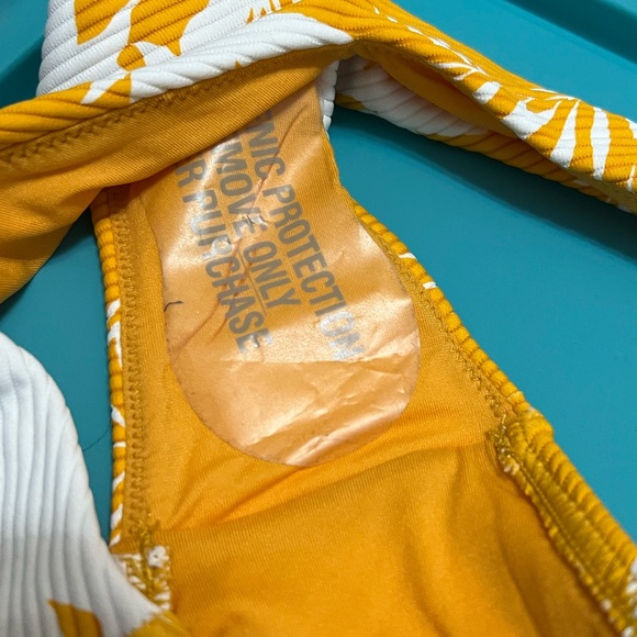 Seafolly Wild Tropics V High Cut Rio Bikini Bottom in Amber NEW Size US 8 - Picture 12 of 15